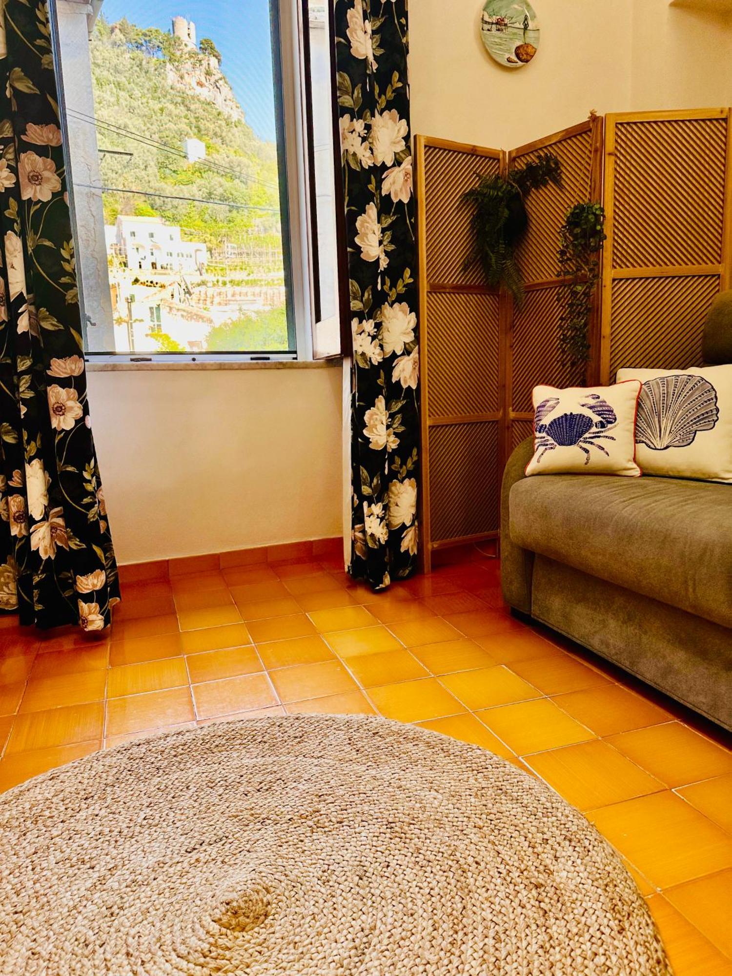 Apartamento Casa Viggiano In The Heart Of Amalfi Exterior foto